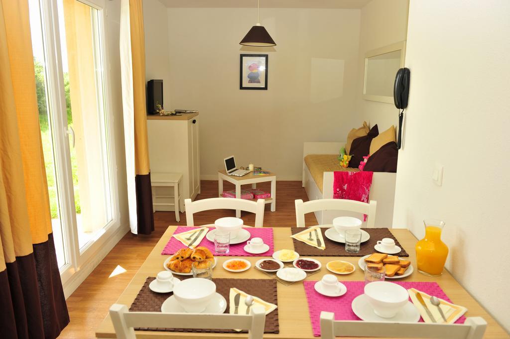Residence Goelia Les Portes D'Honfleur Boulleville Exterior foto